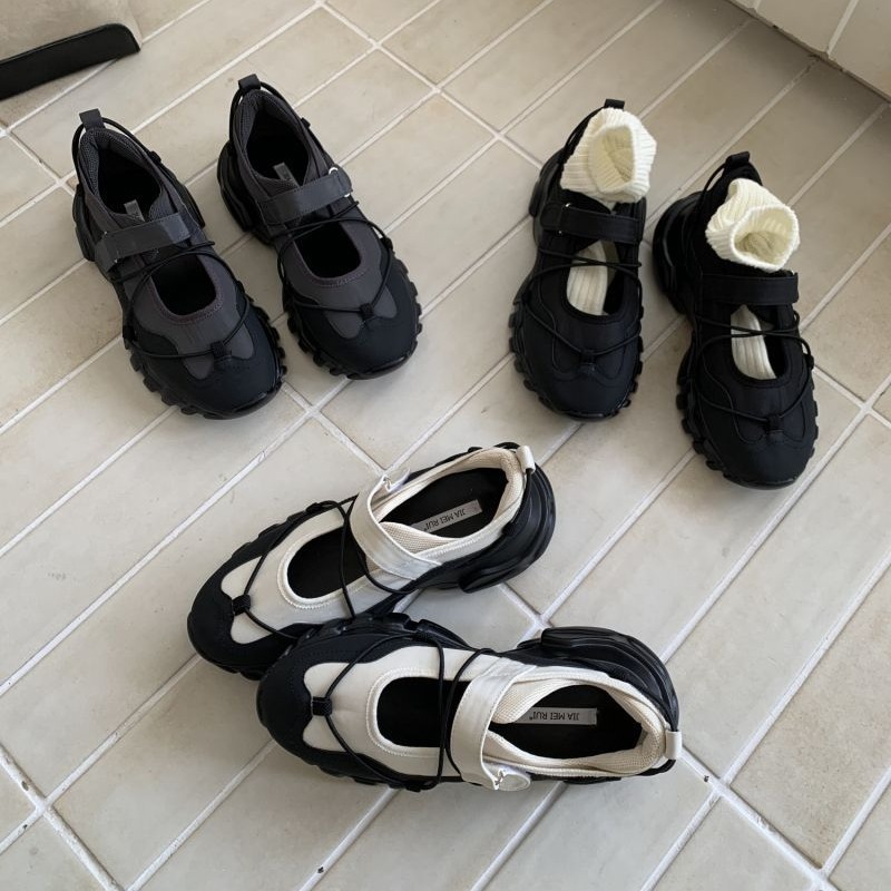 여성용 스포티한 청키 플랫폼 메리 제인 슈즈, 투톤 조 - Women'S Fashion Velcro Sneakers 리뷰 및 가격
